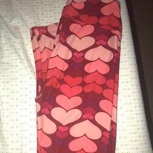 Lularoe OS valentines leggings